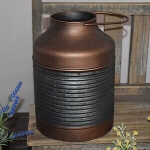 Antique Style Rustic Country Cottage Farmhouse Metal Tin Vase Container Decor